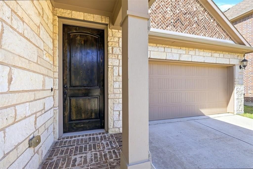 2281 Red Mule Ln - Photo 5 of 37