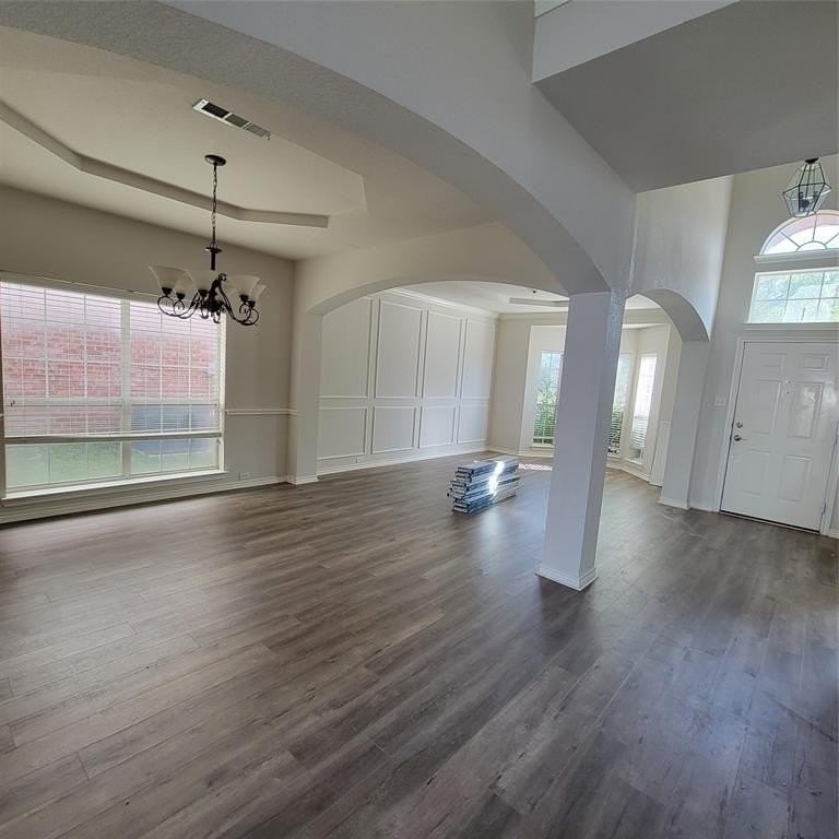 5400 Meadow Valley Dr - Photo 4 of 30