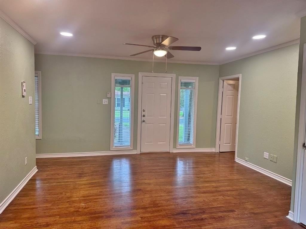 8823 San Benito Way - Photo 4 of 26