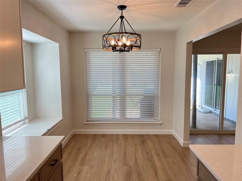 1842 Juniper Ln - Photo 5 of 21