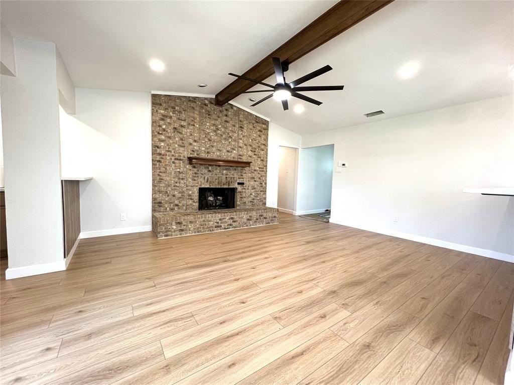 1842 Juniper Ln - Photo 7 of 21