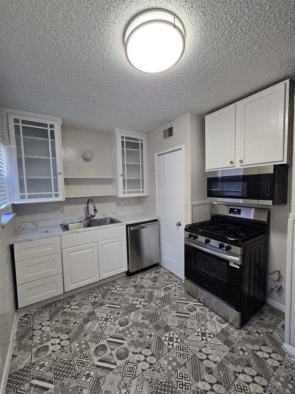 4738 El Campo Ave #5 - Photo 6 of 11