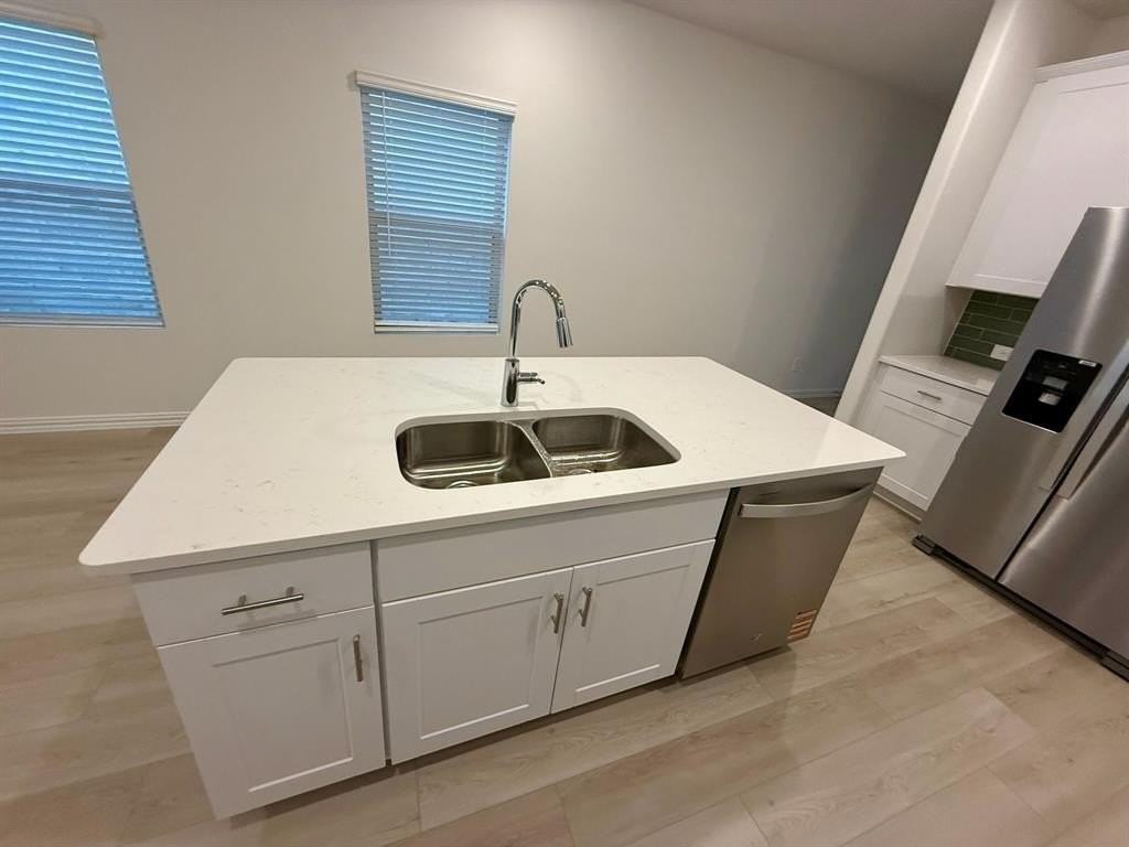 1733 Arches Rd - Photo 6 of 17