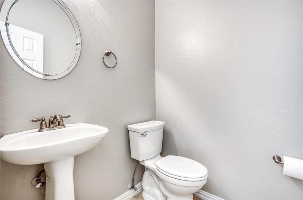 3301 Paisano Trl - Photo 5 of 24