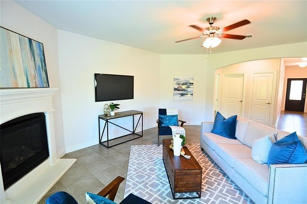 3708 Mason Dr - Photo 4 of 27