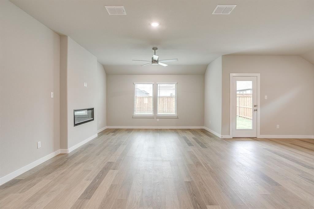15009 Cactus Blossom Blvd - Photo 5 of 20