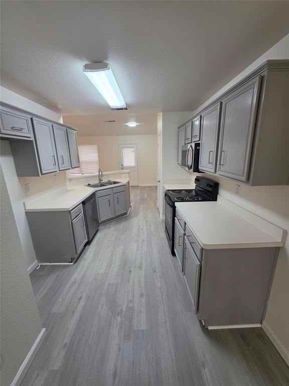 1750 Oneal St - Photo 3 of 14