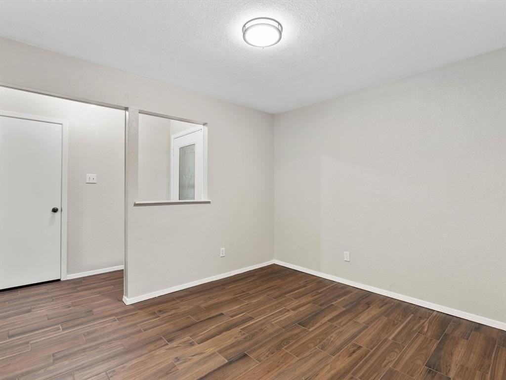 5402 Rimrock Ct - Photo 5 of 30