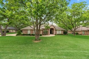 8911 Hickory Hill Dr - Photo 1 of 1