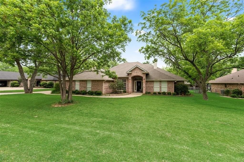 8911 Hickory Hill Dr - Photo 3 of 19