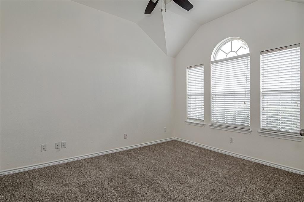 1140 Hidden Meadow Dr - Photo 3 of 26