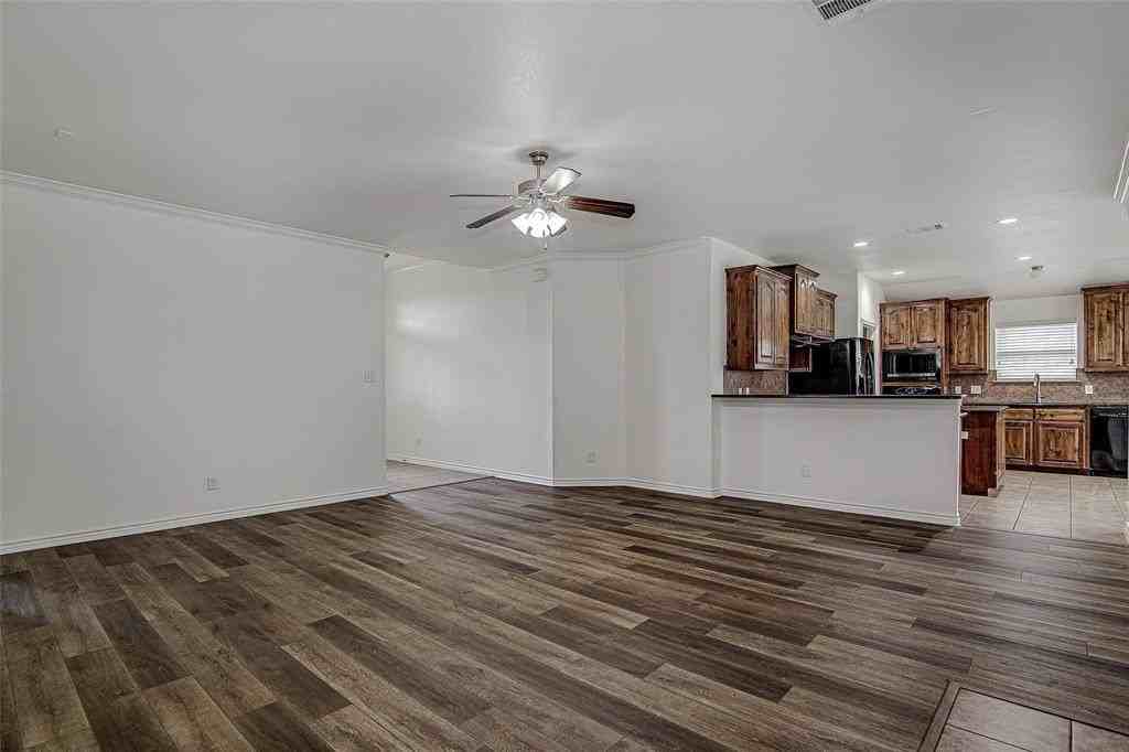 1140 Hidden Meadow Dr - Photo 7 of 26