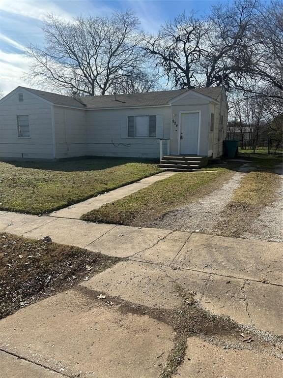 924 S Lee Ave - Photo 3 of 21