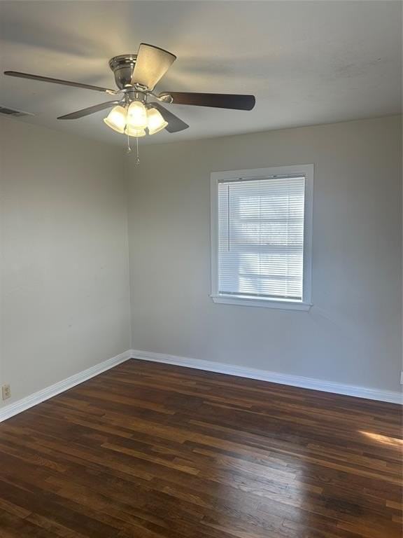 924 S Lee Ave - Photo 4 of 21