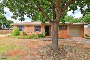 2318 Westwood Dr - Photo 1 of 1
