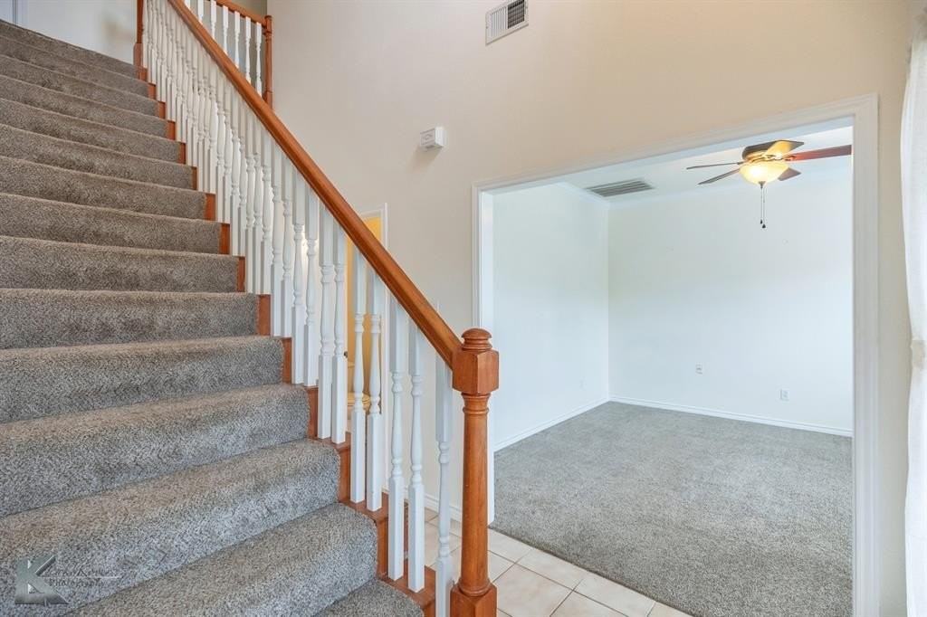 3941 Ridgmar Ln - Photo 6 of 40