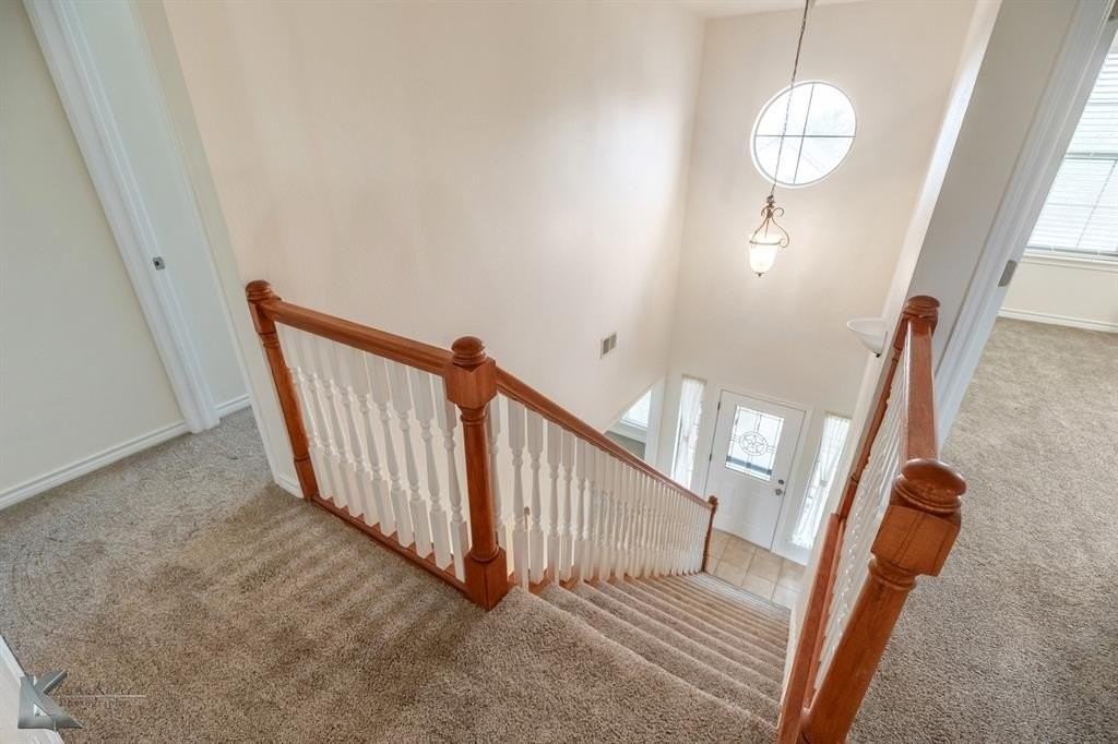 3941 Ridgmar Ln - Photo 7 of 40