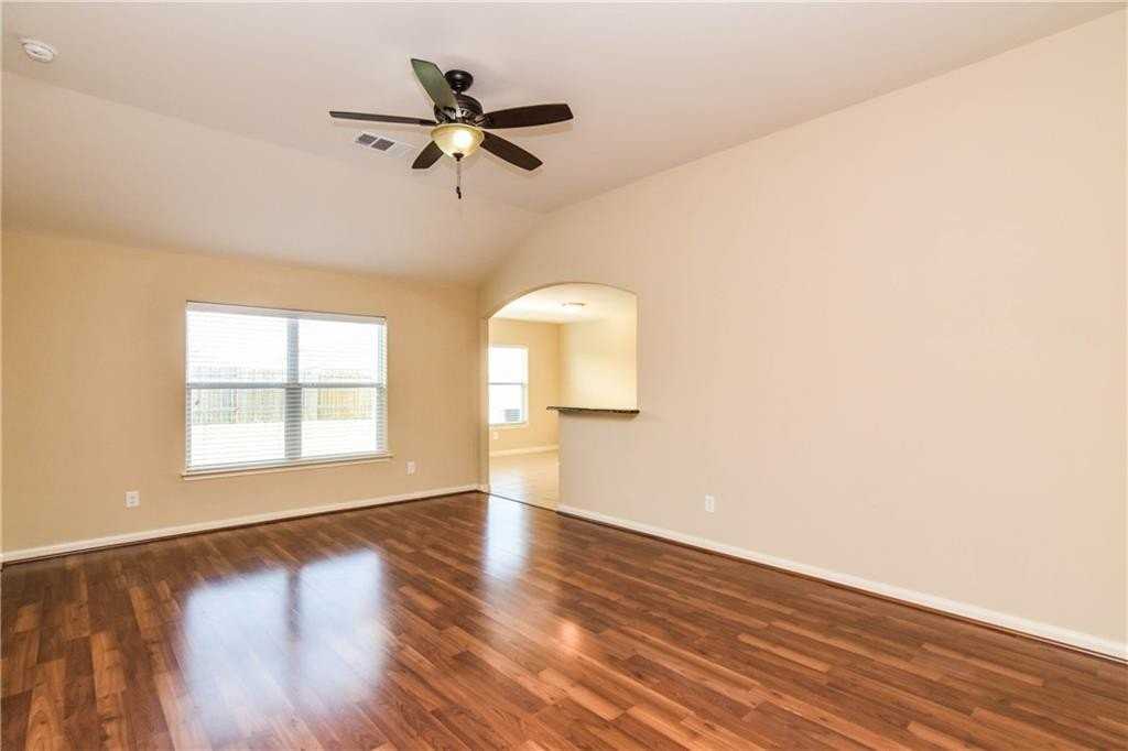 216 Mill St - Photo 2 of 22