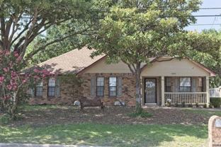 2312 Rockhill Rd - Photo 1 of 1