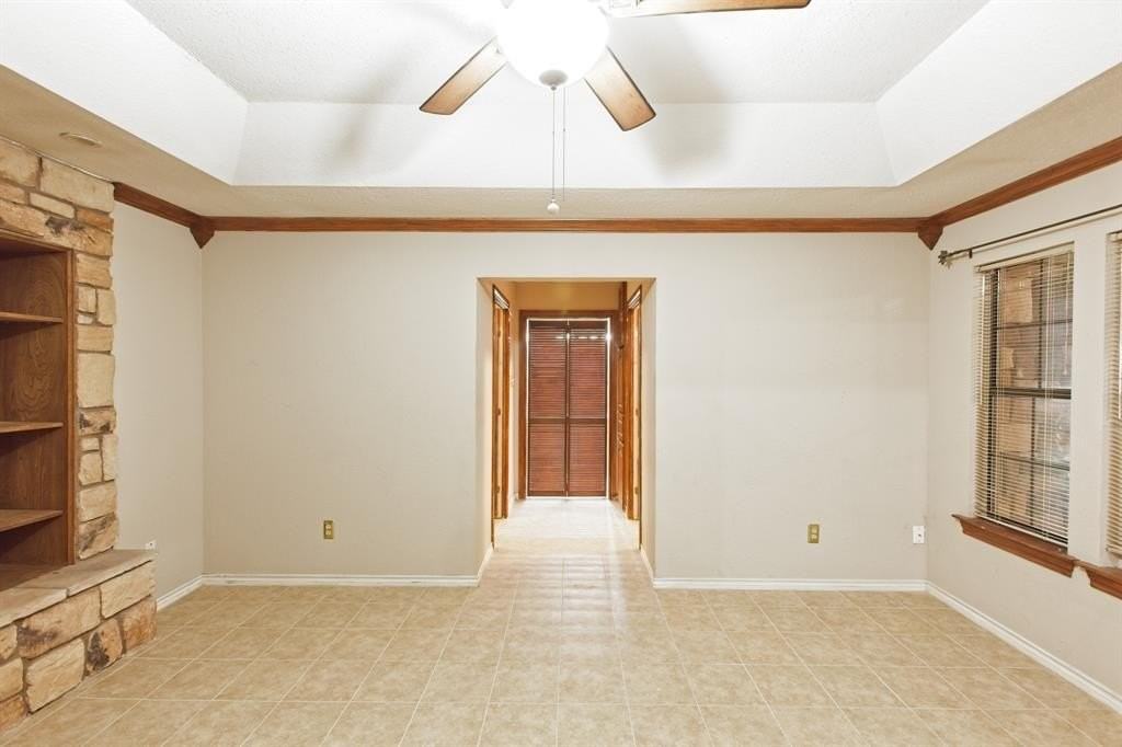 2312 Rockhill Rd - Photo 5 of 40
