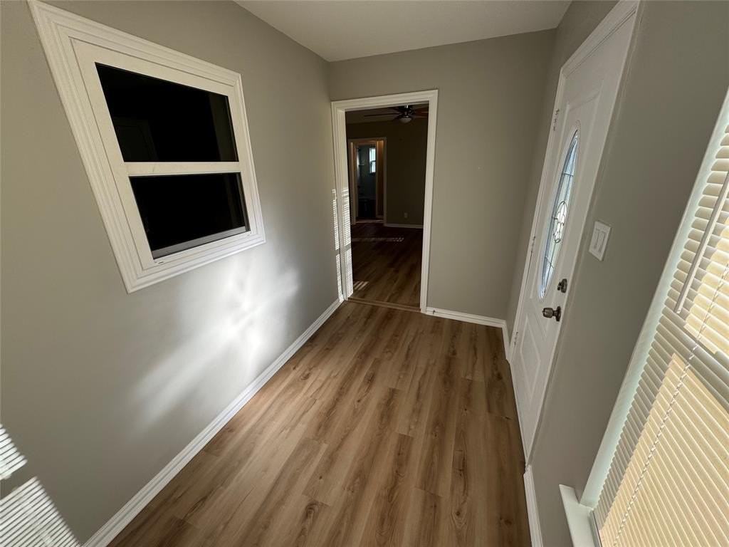 2529 Morgan Dr - Photo 3 of 17