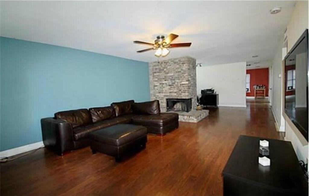 3914 Fletcher Dr - Photo 2 of 7