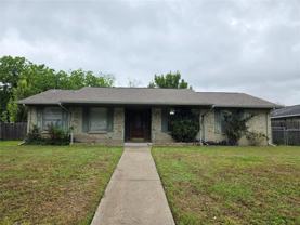 509 Arbor Ln - Photo 1 of 1