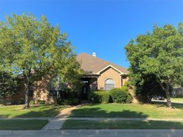 featured image of 702 Willow Ridge Ct