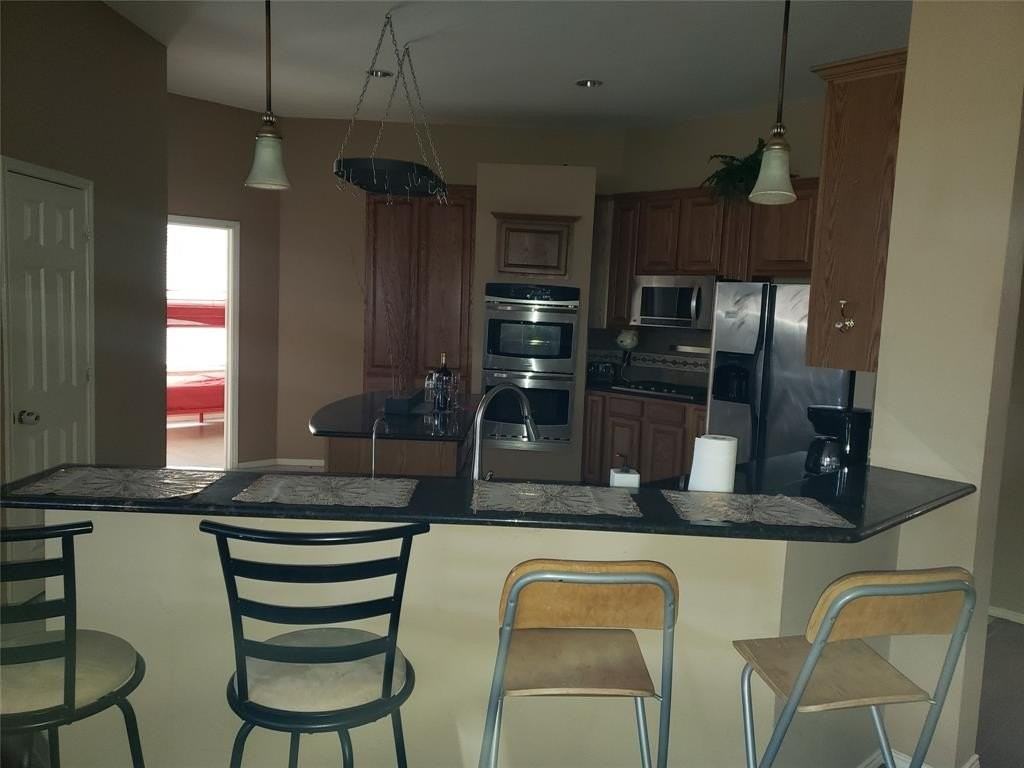 7020 Jasper Dr - Photo 4 of 24