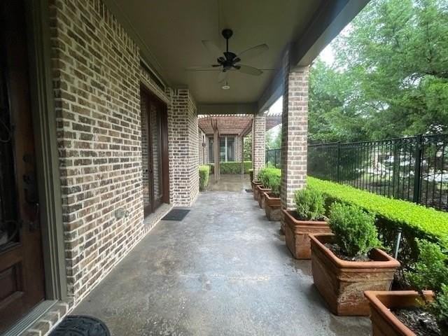 420 Palladian Blvd - Photo 6 of 39