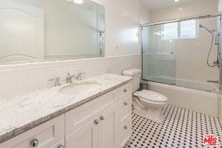 10767 Oregon Ave - Photo 7 of 8