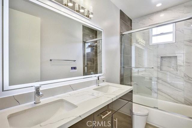1908 Perry Ave #B - Photo 2 of 8