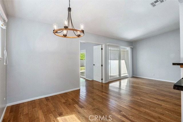 22121 Linda Dr - Photo 5 of 8
