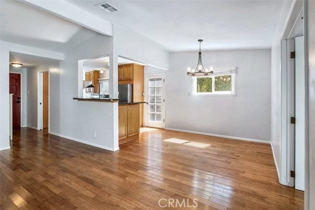 22121 Linda Dr - Photo 6 of 8