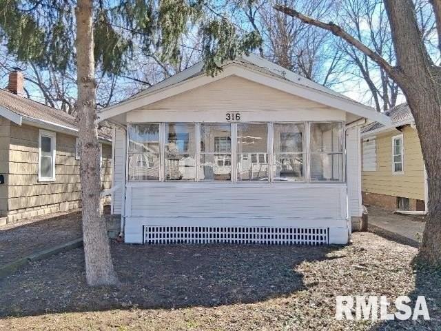 316 E Melbourne Ave - Photo 2 of 11