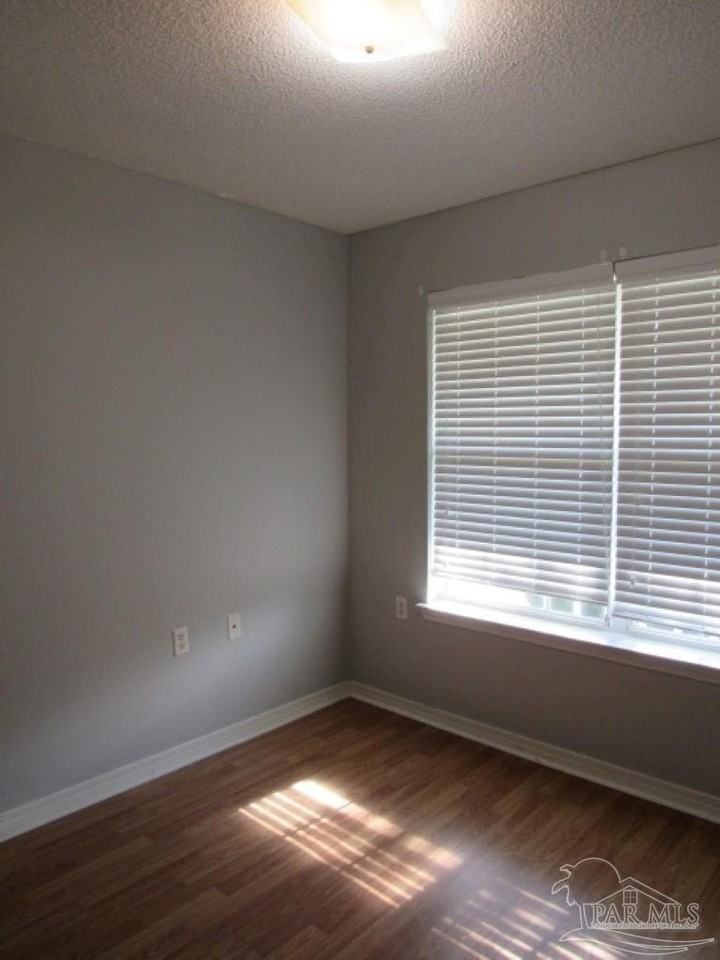 3024 Flintlock Dr - Photo 3 of 11