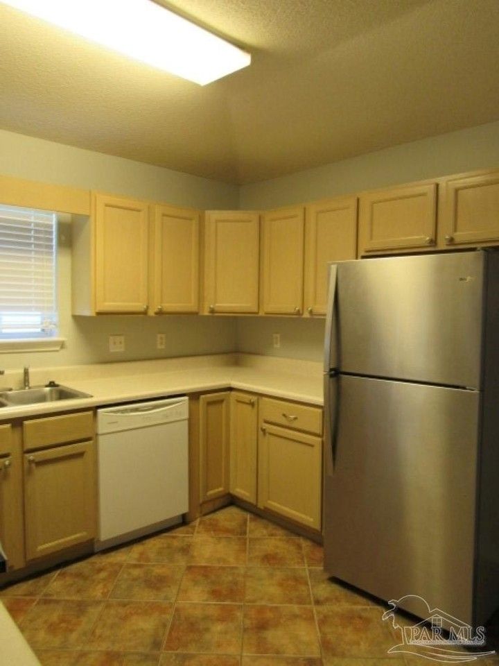 3024 Flintlock Dr - Photo 6 of 11