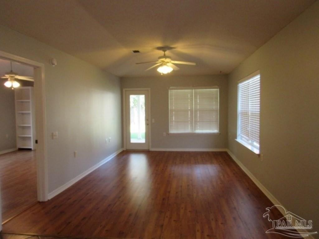 3024 Flintlock Dr - Photo 7 of 11