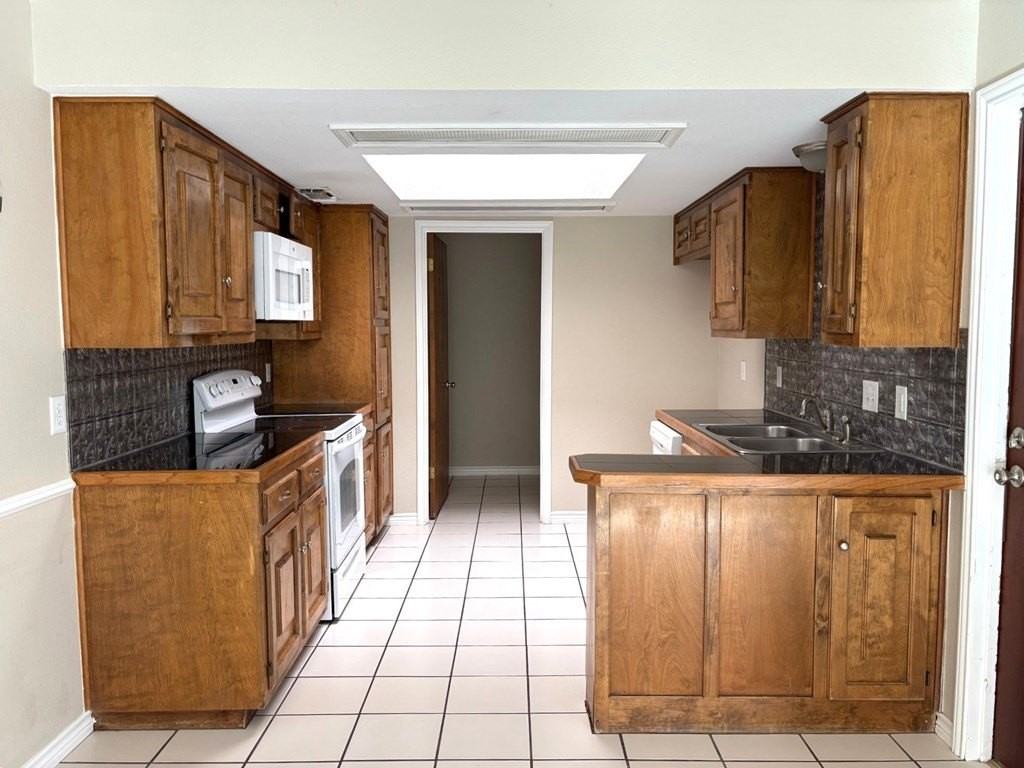 4704 Dentcrest Dr #A - Photo 5 of 16