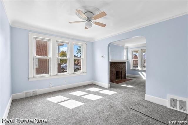 5444 Kenilworth St - Photo 5 of 12