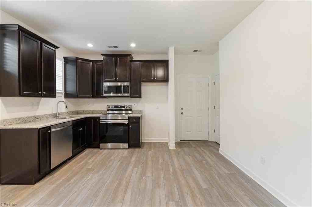 3873 Strawberry Plains Rd #B - Photo 7 of 16