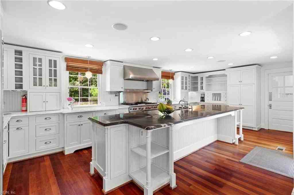 5523 White Hall Rd - Photo 7 of 49