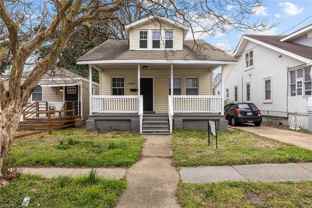 1045 W 37th St #A - Photo 1 of 1