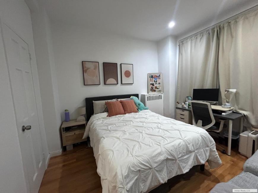 66 Madison Ave - Photo 4 of 10
