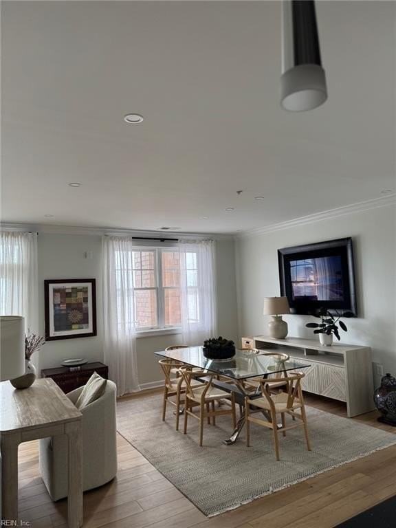 305 Brooke Ave #103 - Photo 5 of 19