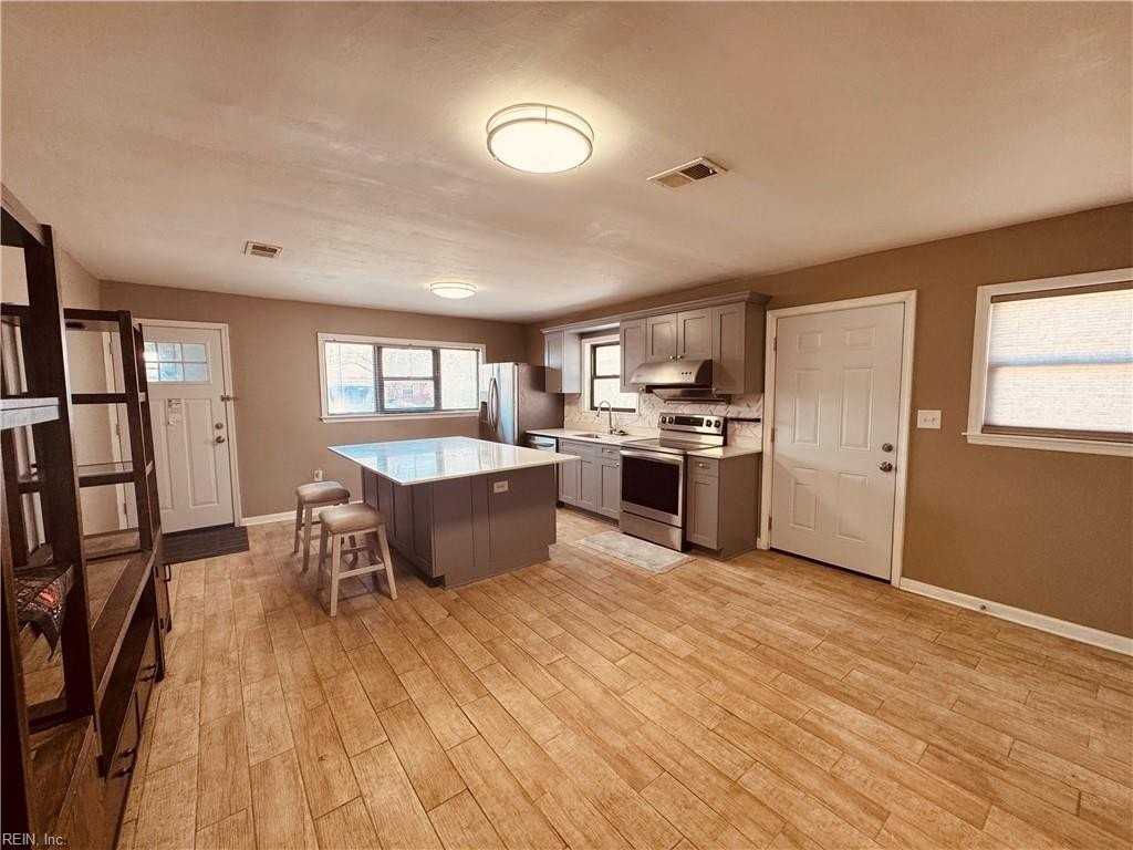 516 Hicks Ave #A - Photo 6 of 26