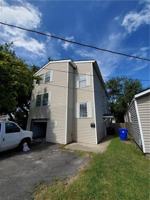 featured image of 1536 W 40th St