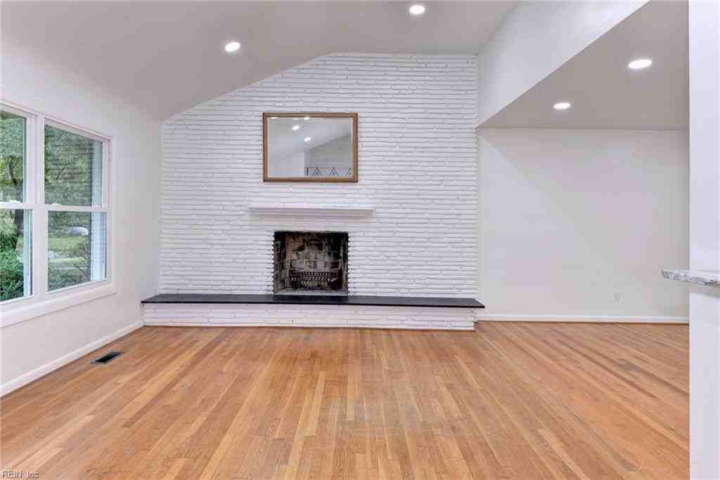 309 Corbin Dr - Photo 7 of 33