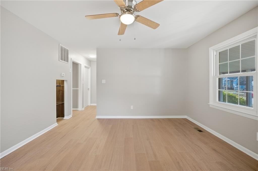 1210 Pansy St - Photo 4 of 27