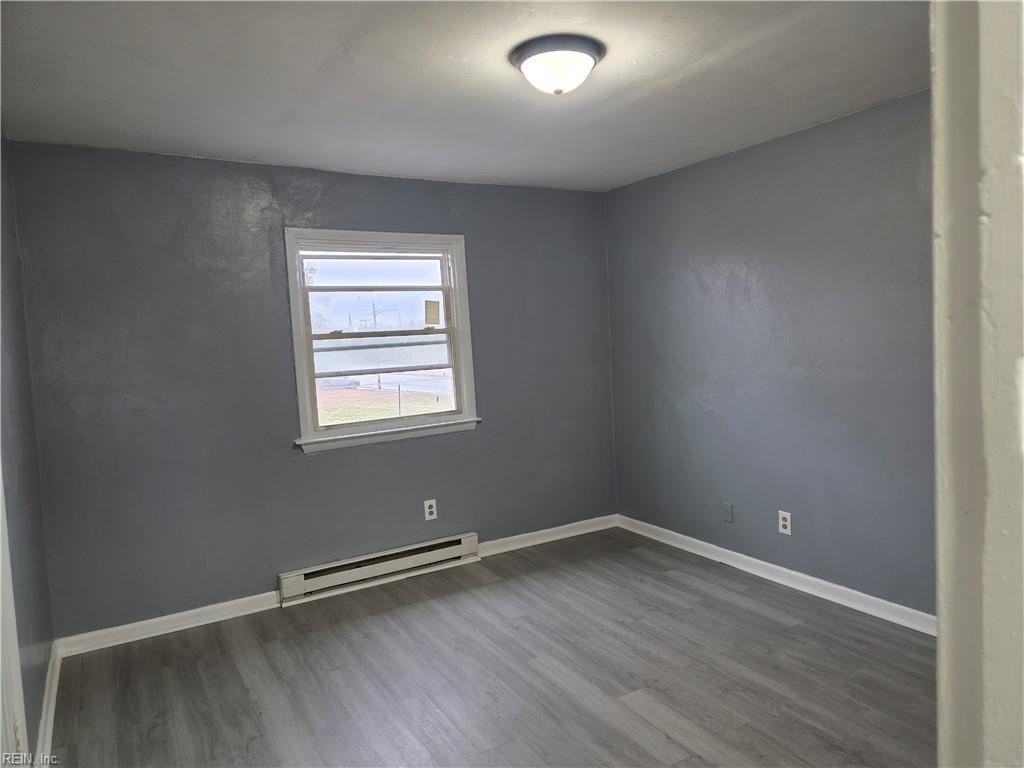 811 Randolph St #A - Photo 2 of 7